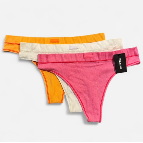 Steve Madden Other - NWT ⭐️ Steve Madden Thongs